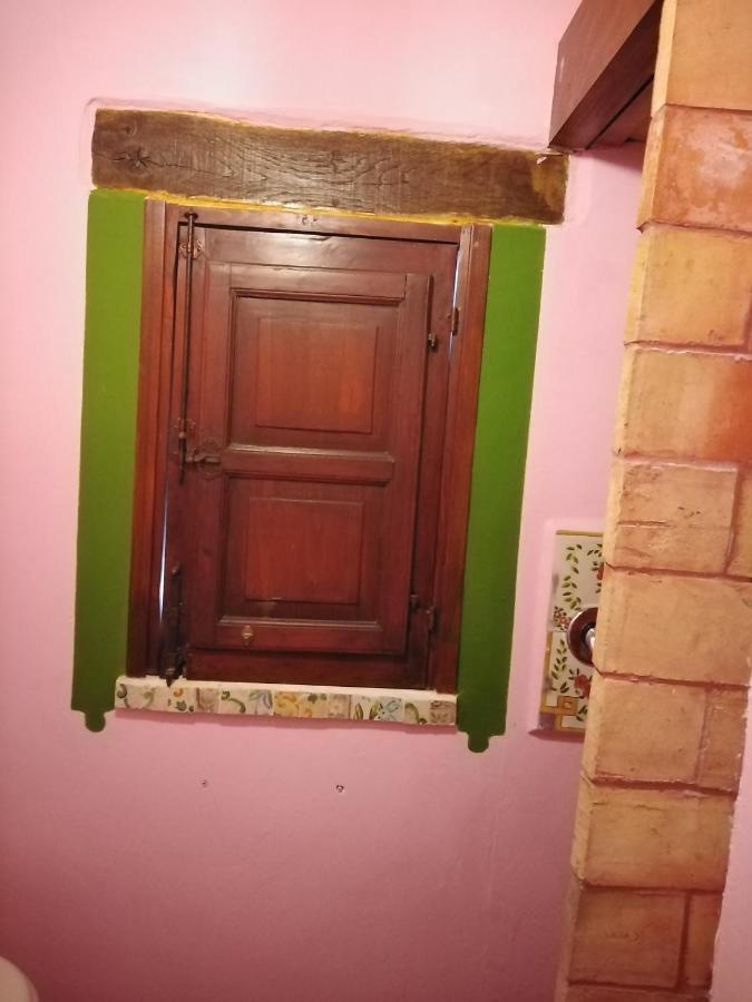Il Corbezzolo Suite Appartament Кастеллуццо Экстерьер фото
